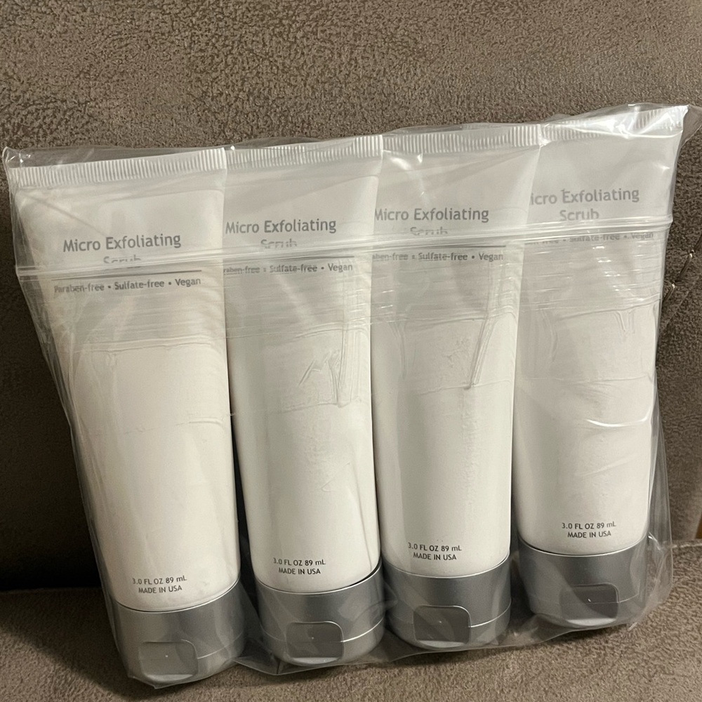 Qty 4 Trade Show Samples Micro Exfoliating Scrubs Paraben & Sulfate Free Vegan